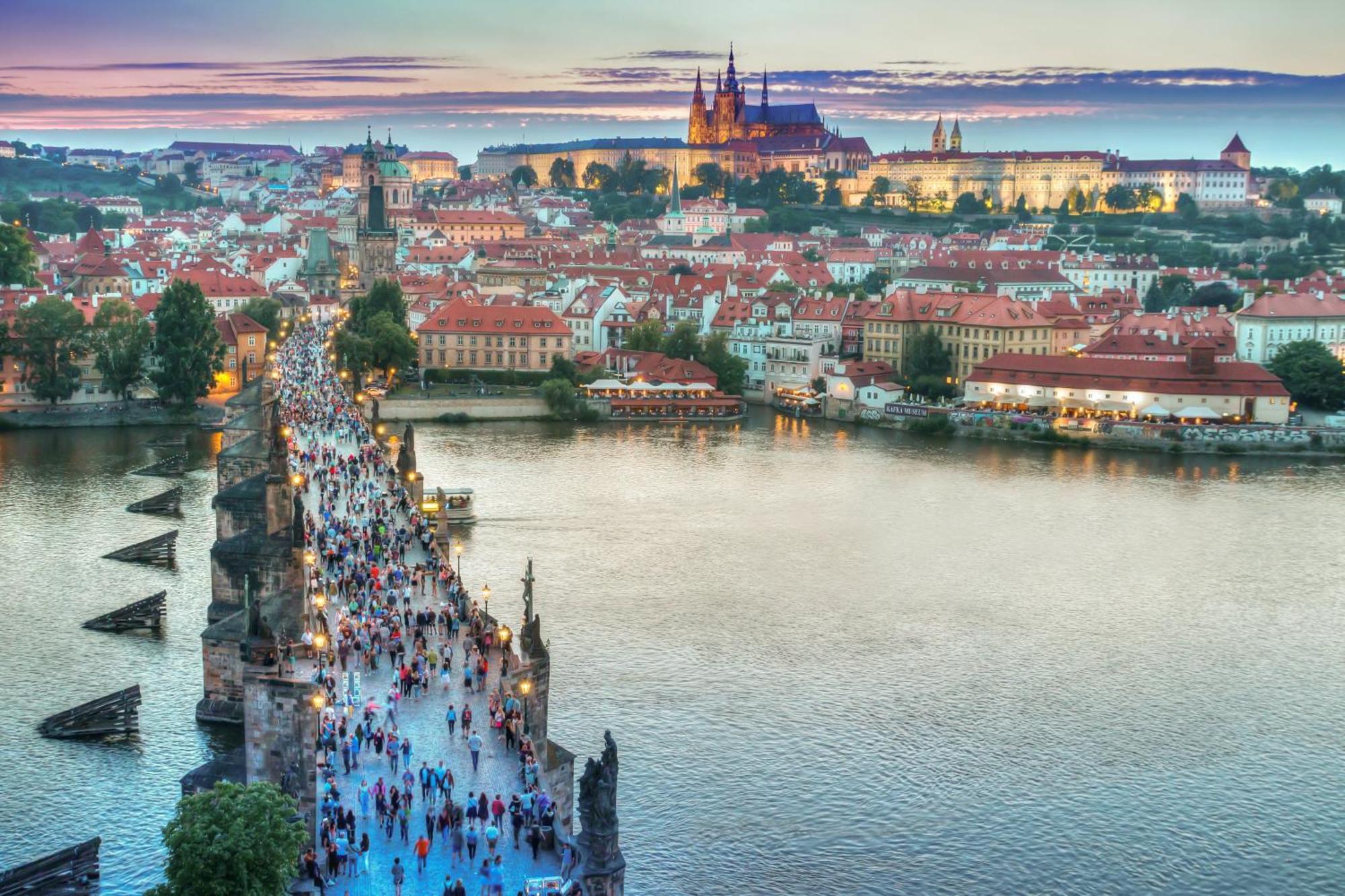 Cozy Homestay At Prague Main Station Экстерьер фото
